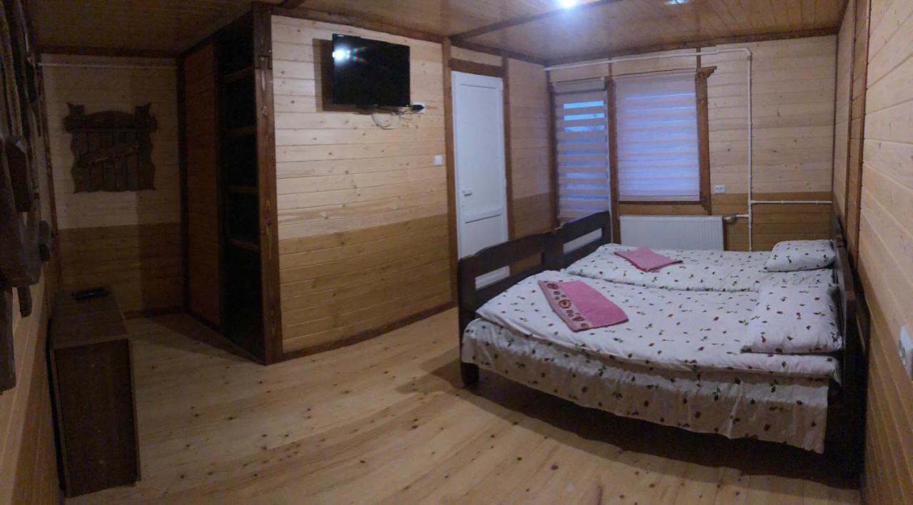 Guest House Dvir Pysanka Kosziv Kültér fotó