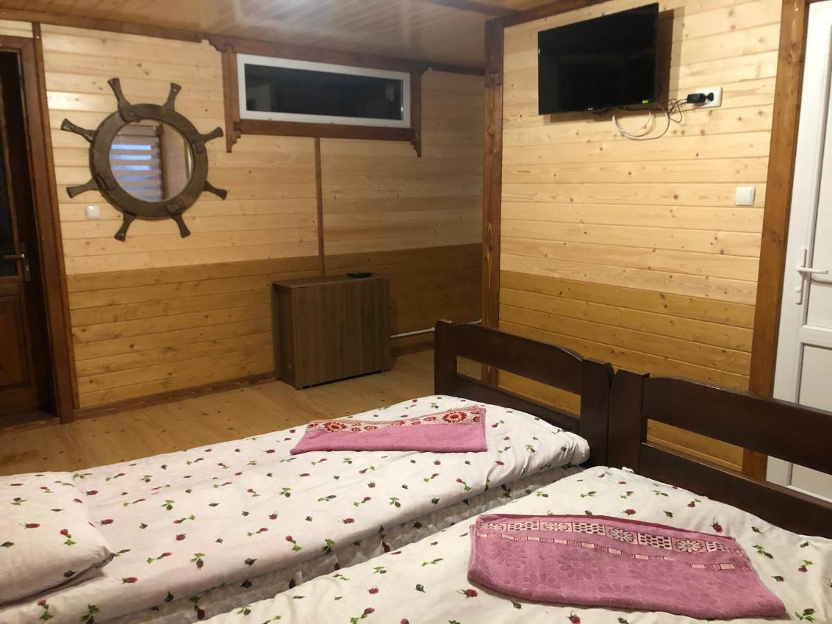 Guest House Dvir Pysanka Kosziv Kültér fotó