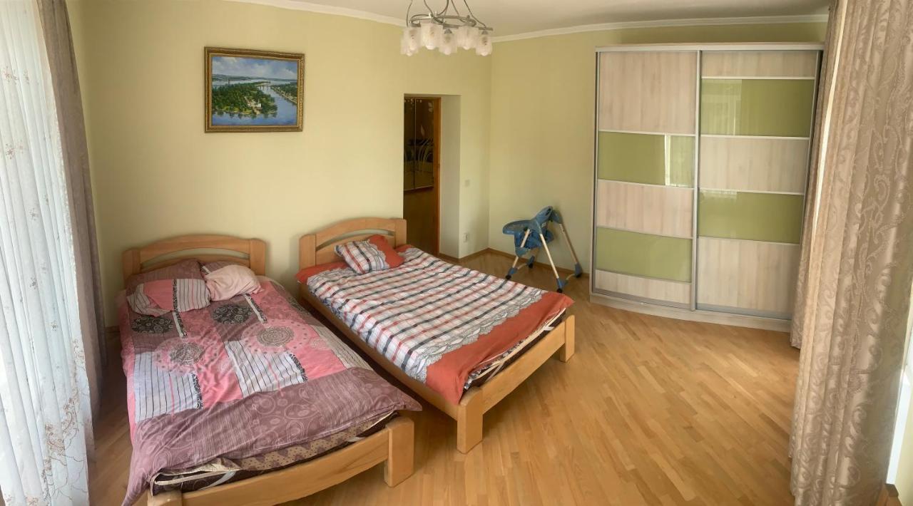 Guest House Dvir Pysanka Kosziv Kültér fotó