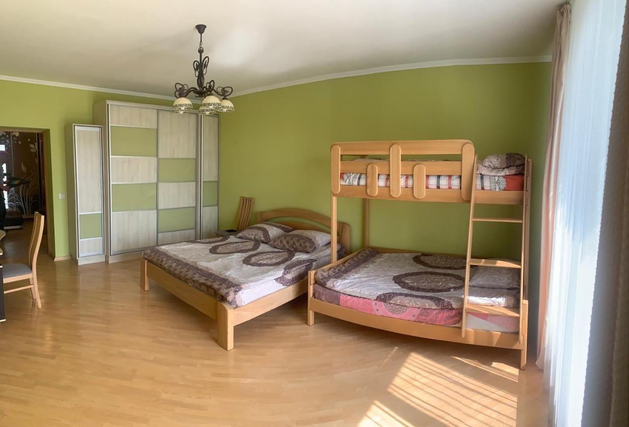 Guest House Dvir Pysanka Kosziv Kültér fotó