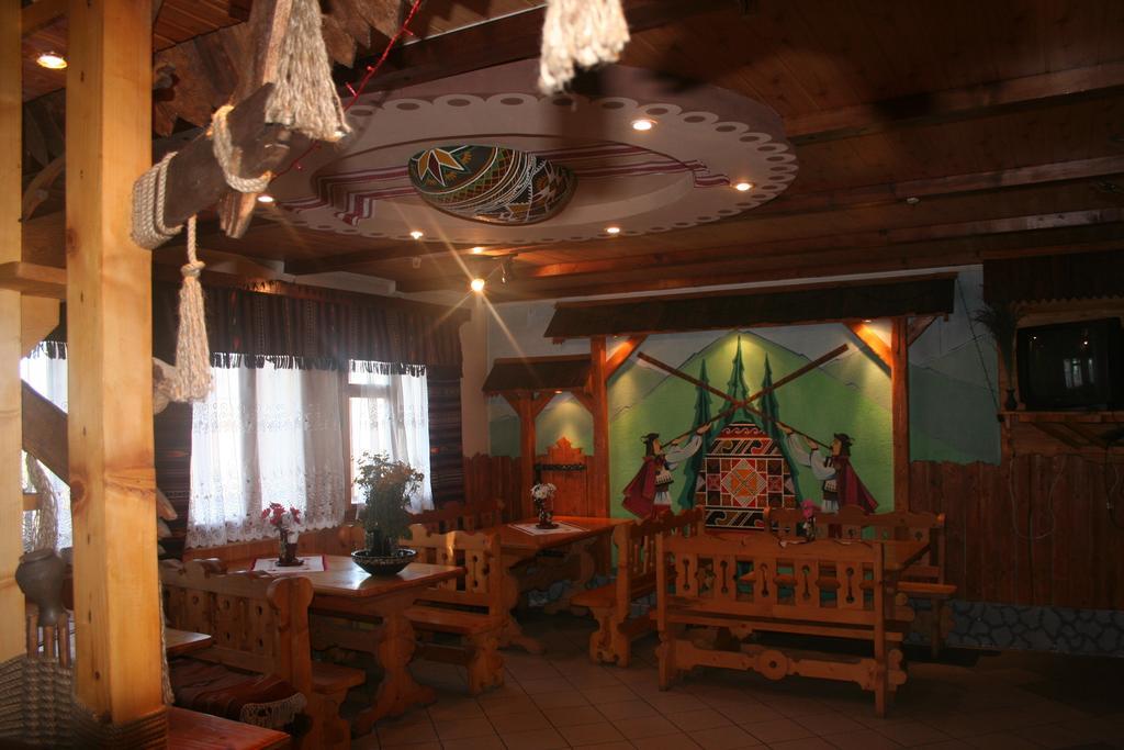 Guest House Dvir Pysanka Kosziv Kültér fotó
