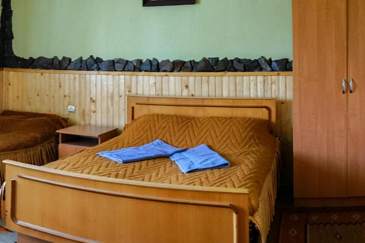 Guest House Dvir Pysanka Kosziv Kültér fotó