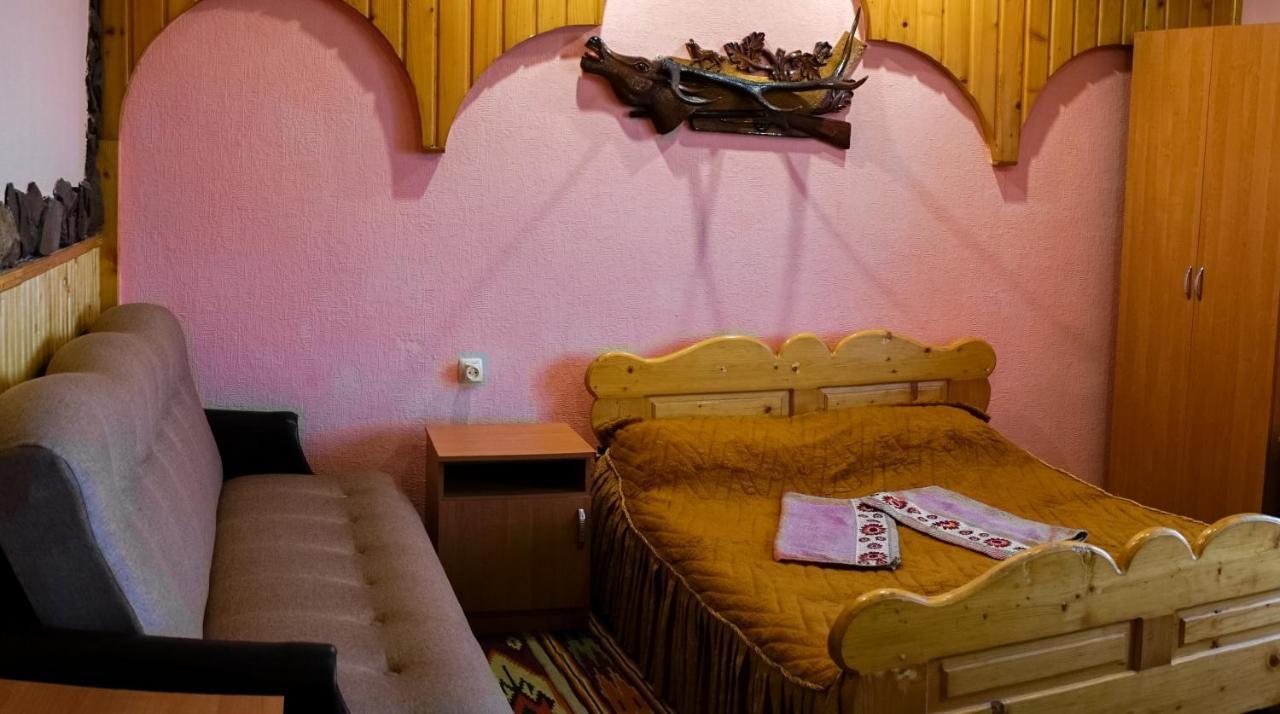 Guest House Dvir Pysanka Kosziv Kültér fotó