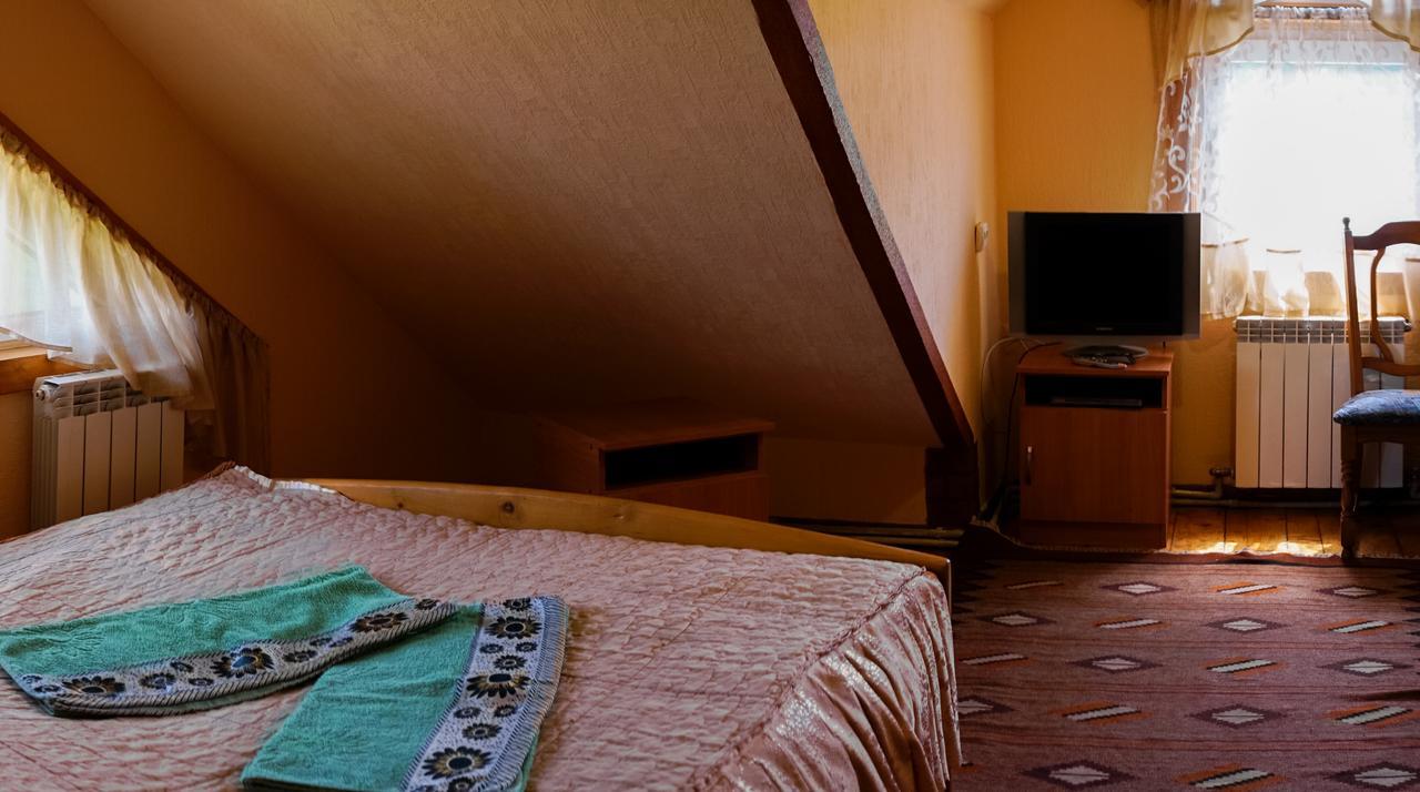 Guest House Dvir Pysanka Kosziv Kültér fotó
