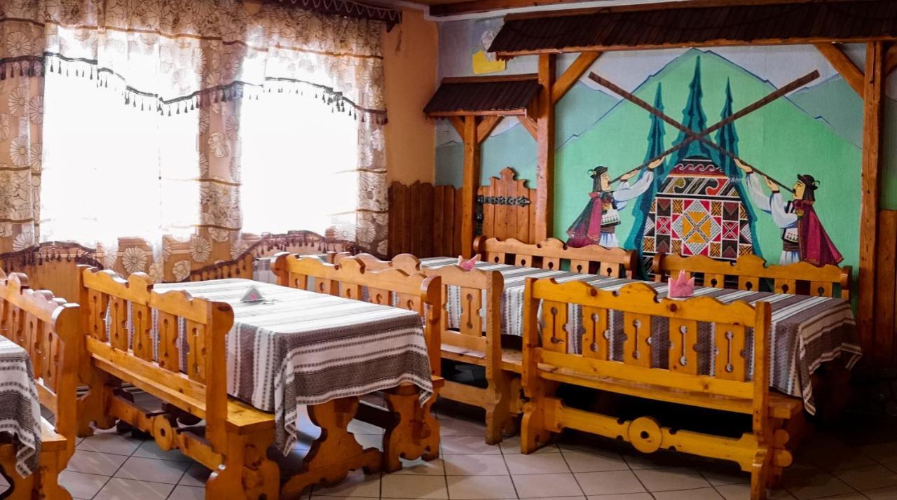 Guest House Dvir Pysanka Kosziv Kültér fotó